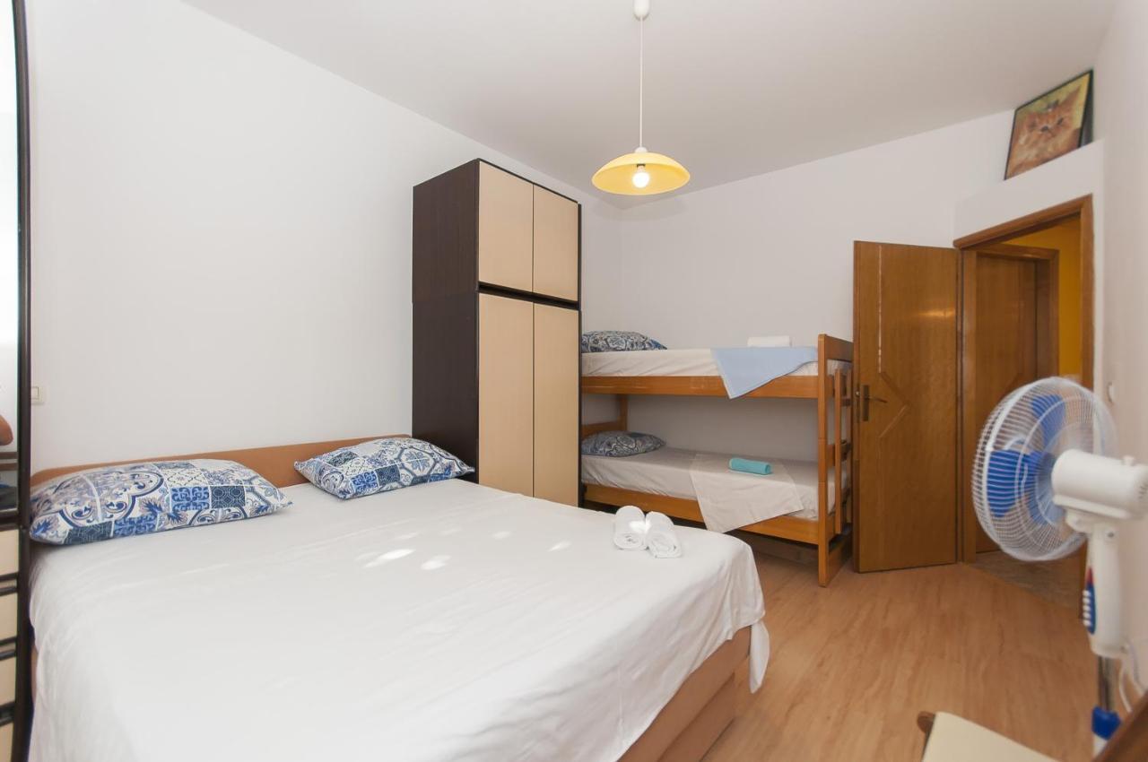 Apartment Brajki Omis Exterior photo